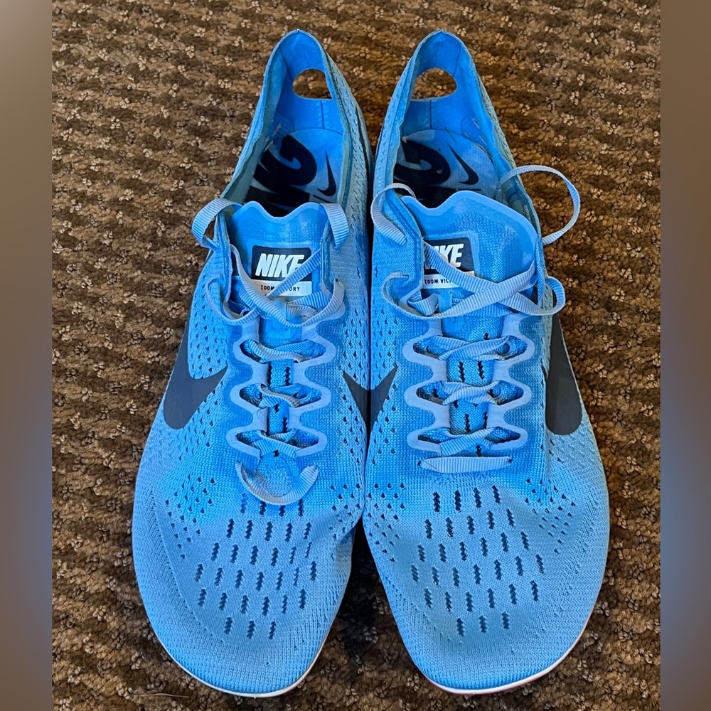 💙Nike Zoom Victory 3 track shoes/ spikes. Lightweight. Men’s size 10. EUC! 💙